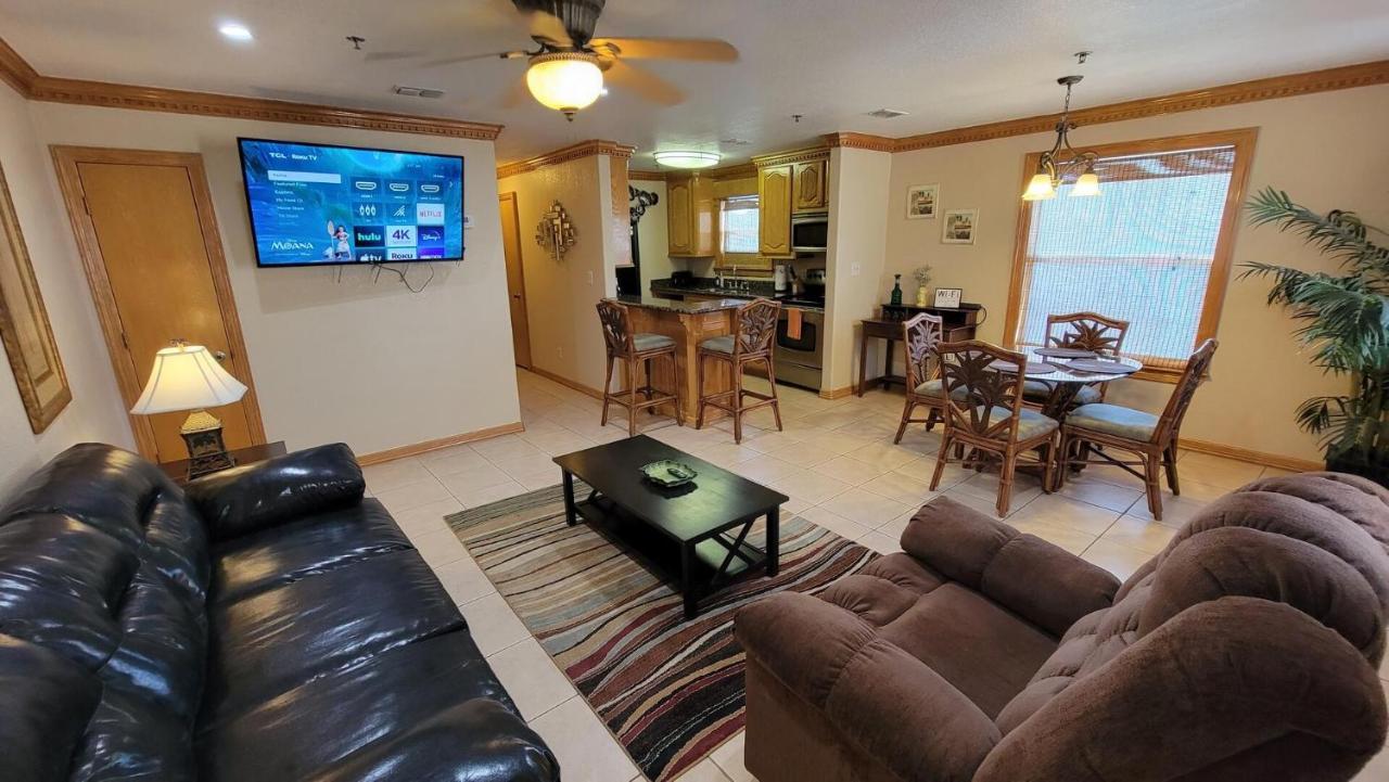 Cozy 2 Bedroom With Big Pool - Campeche Triplex Unit C Home South Padre Island Exterior photo