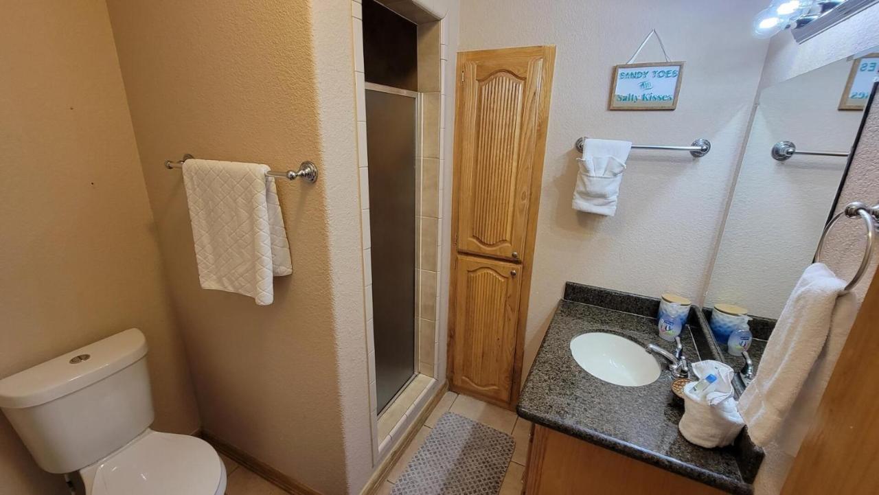Cozy 2 Bedroom With Big Pool - Campeche Triplex Unit C Home South Padre Island Exterior photo