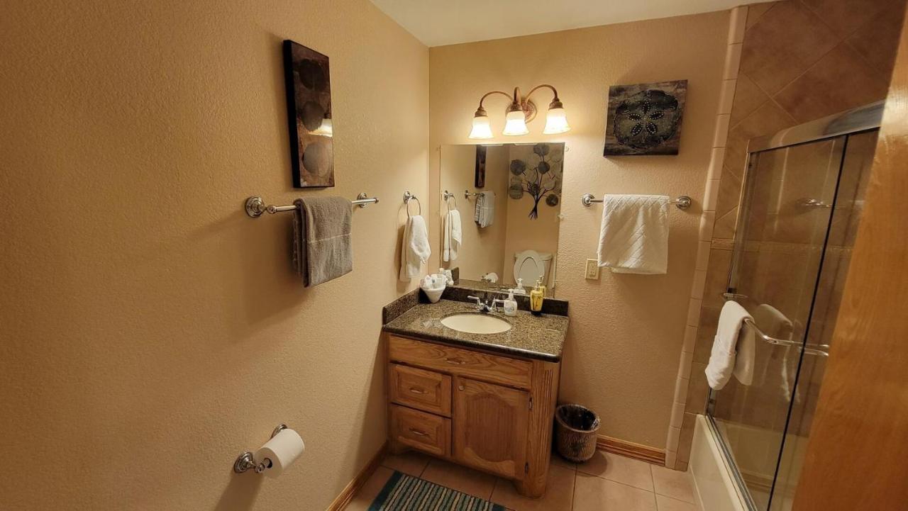 Cozy 2 Bedroom With Big Pool - Campeche Triplex Unit C Home South Padre Island Exterior photo